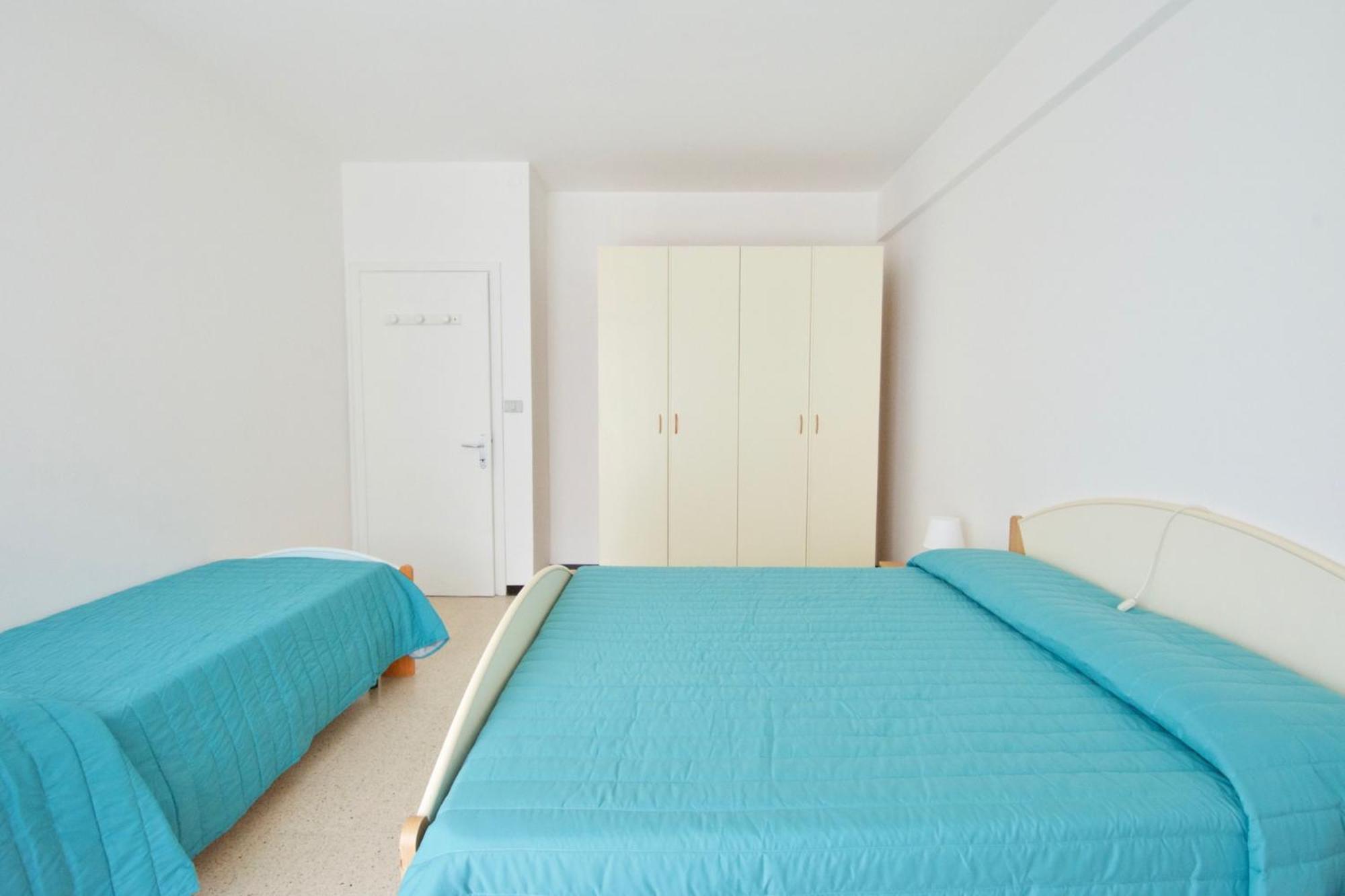 Centro Commerciale Apartment *